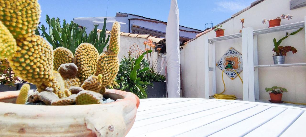 Casa Vacanze Divisi9 Palermo Esterno foto